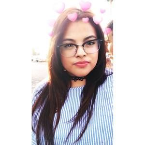 Meet your Posher, Madeleine